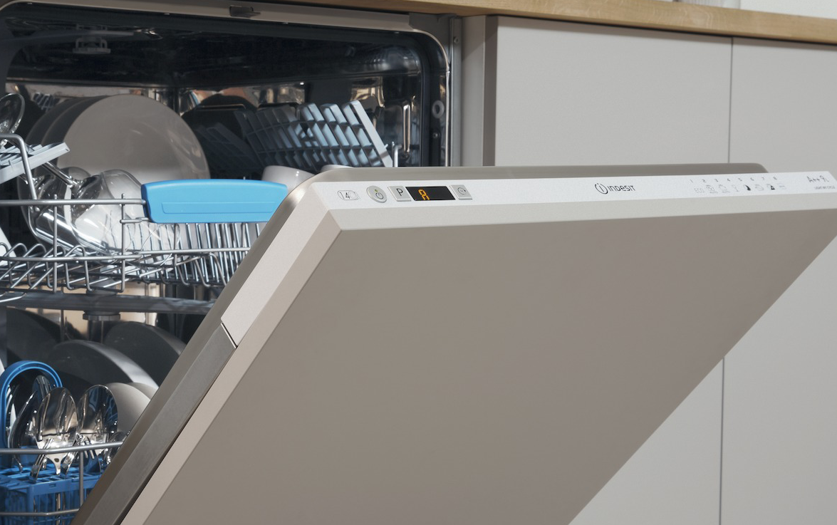 Vaatwasser kopen bij Expert Indesit lekt